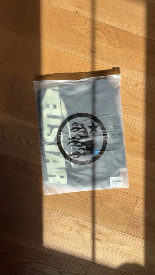 Hellstar Classic Tee - photo 5