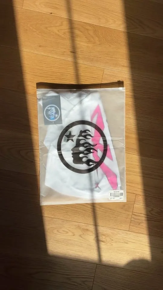 Hellstar Sport Logo Tee - photo 5