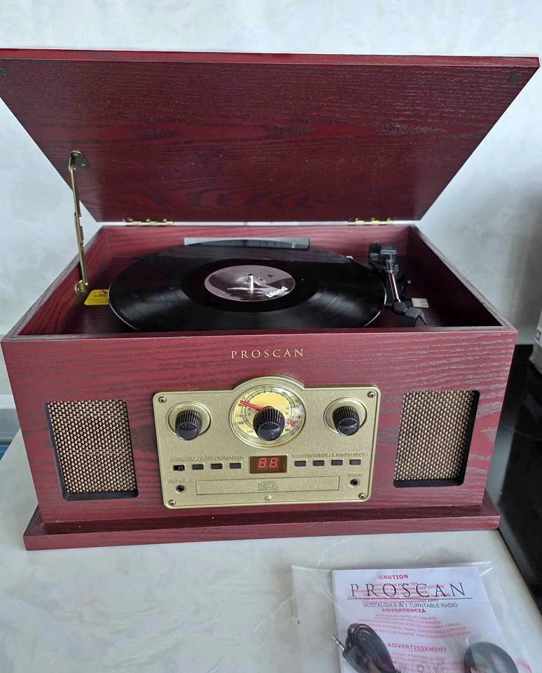 Proscan Nostalgia 6-in-1 Bluetooth Turntable