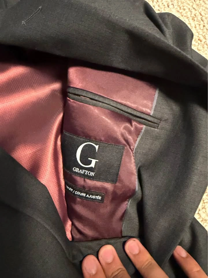 Grafton suit - photo 3