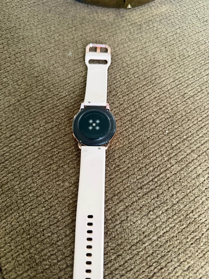 Galaxy Watch active 2 - photo 3