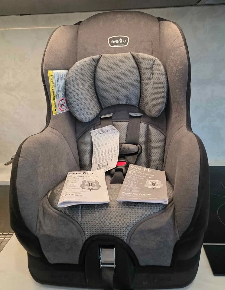 Evenflo Tribute Convertible Car Seat in Saturn Gray - photo 4