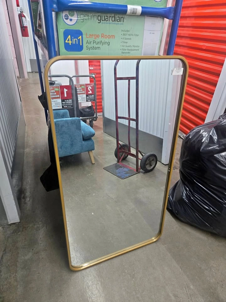 Kate and Laurel Modern Mirror