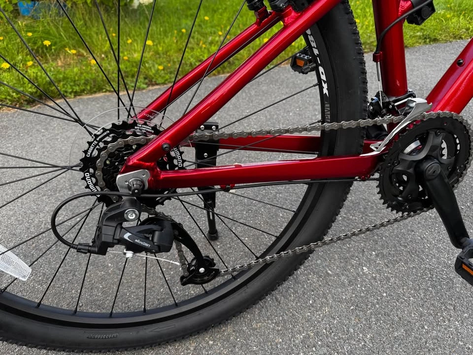 Haro Flightline Mountain Bike + Helmet + Lock + Lights - photo 4