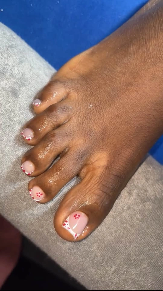 Nail - photo 4