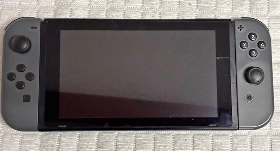 Nintendo Switch Console