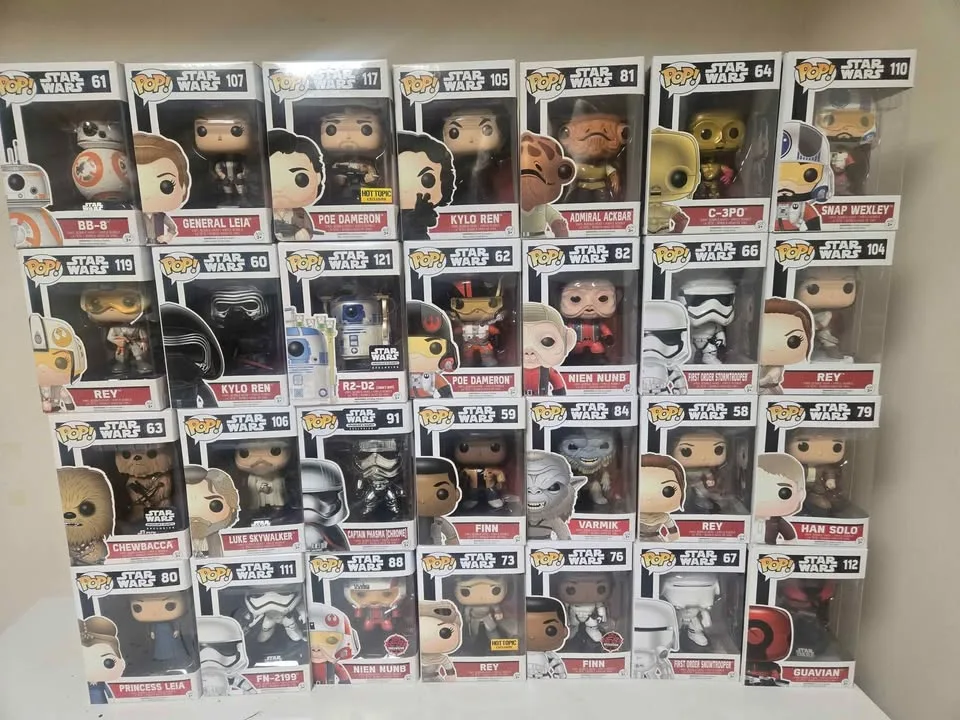 Star Wars Force Awakens Funko Pops image indicator(2)