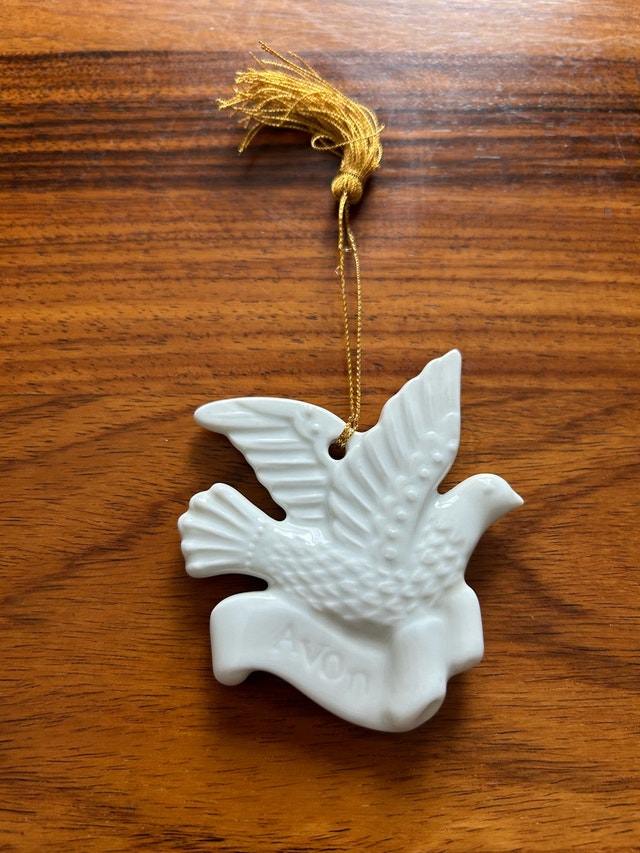 Avon 1982 Ornament 🏈 - photo 2