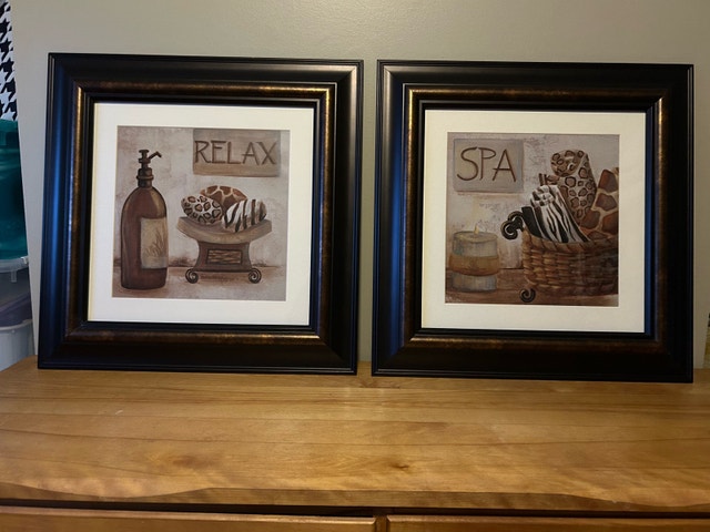 Bathroom Spa Framed Prints 🏈