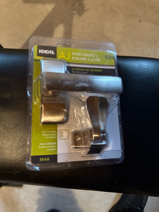 Ideal Security AJ Lever Handle for Storm Doors