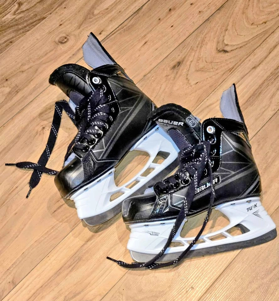 Bauer Supreme S160 Limited Edition (LE) Hockey Skates - Junior S