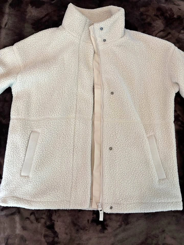 Mondetta Sherpa Fleece Jacket