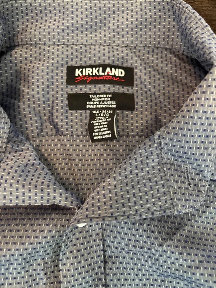 Kirkland Signature Tailored Fit Non-Iron Dress Shirt 16.5 34/35 - photo 2