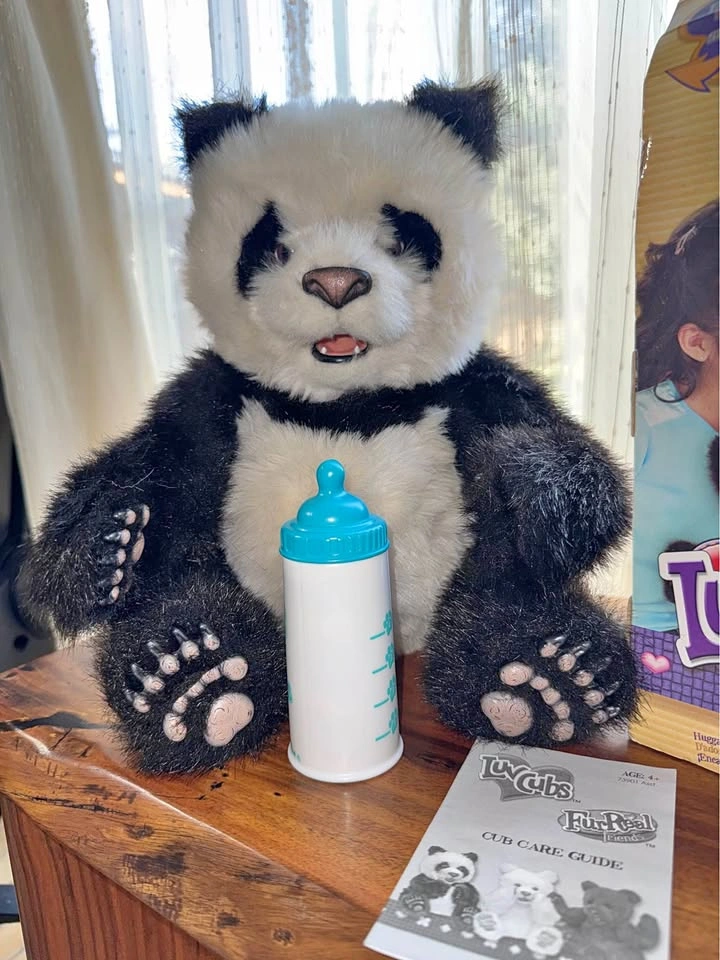 Vintage 2004 FurReal Friends Luv Cubs Panda with Box & Bottle