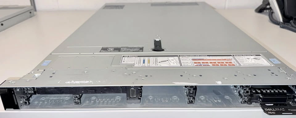 Dell PowerEdge R640 Server - Dual Xeon, 192GB ECC, 4-Port 10GbE - photo 2