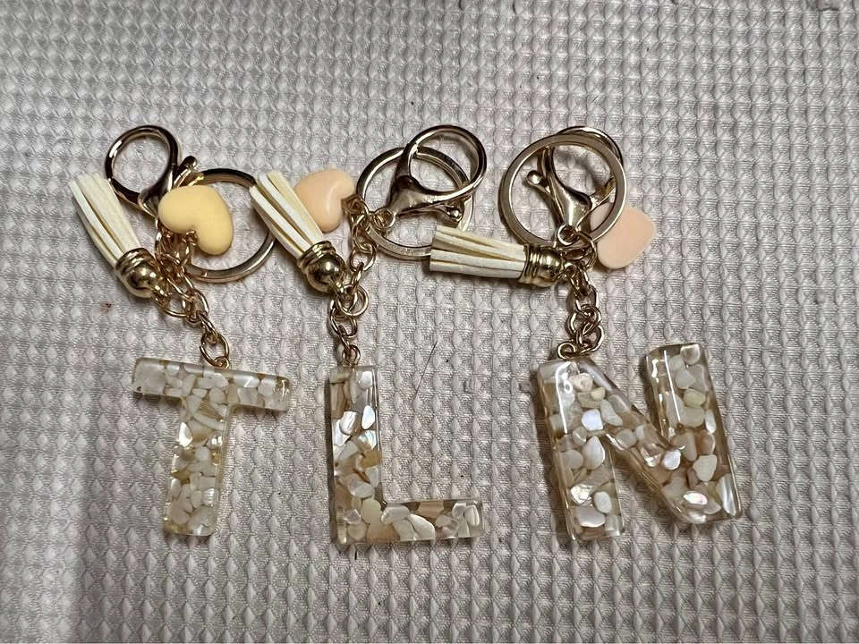 🏈 Letter Key Chains