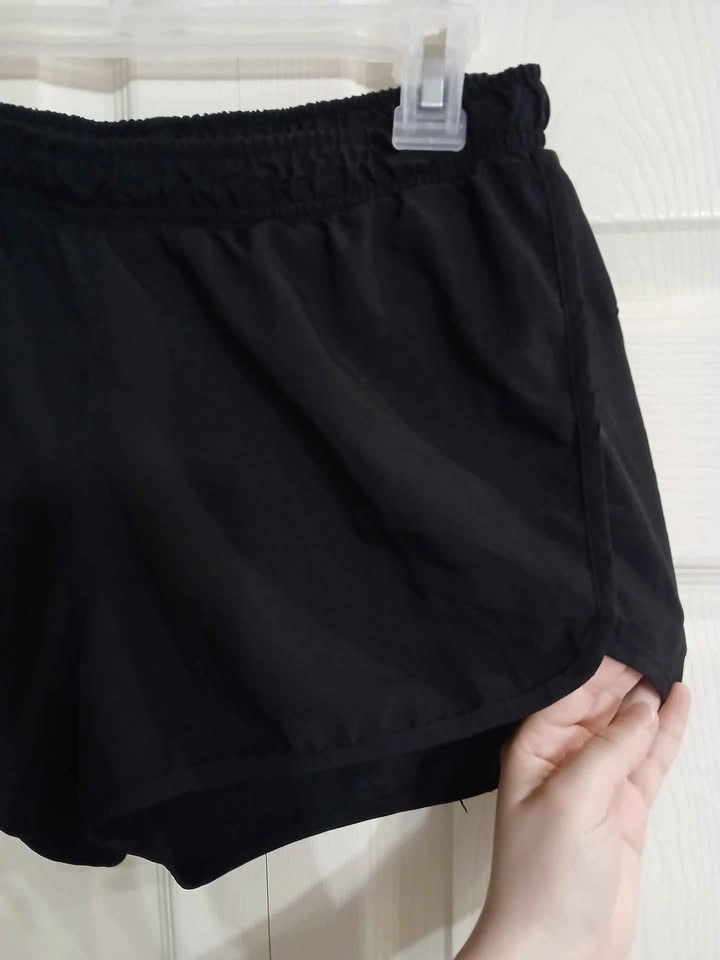 Old Navy Active shorts size small (S) - photo 2