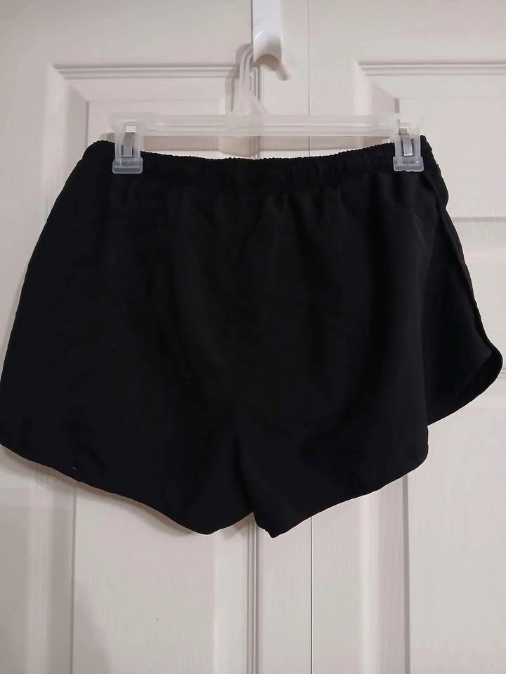 Old Navy Active shorts size small (S) - photo 4