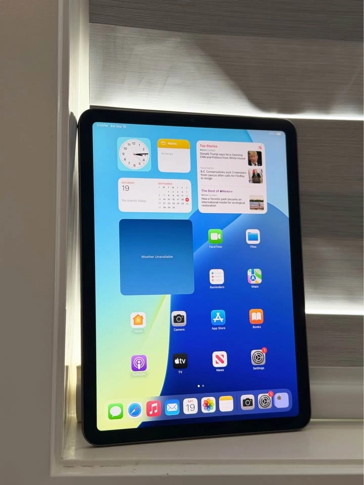 Apple iPad Air 5th Generation M1 - photo 3