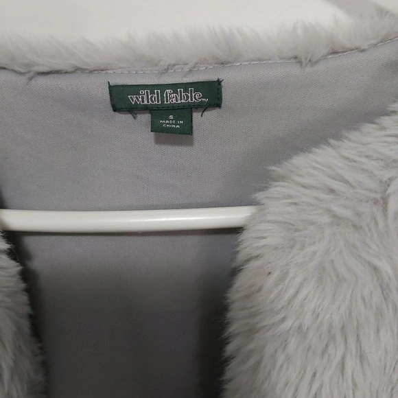 Wild Fable Grey Cozy Polyester Jacket Size Small (S) - photo 2