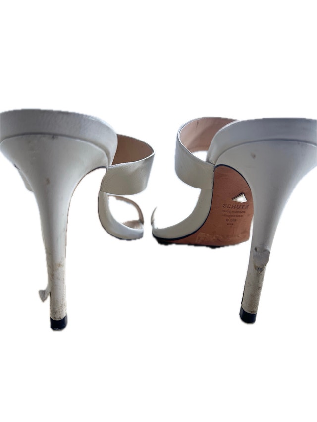 Schutz Heels Size 8.5 - photo 4