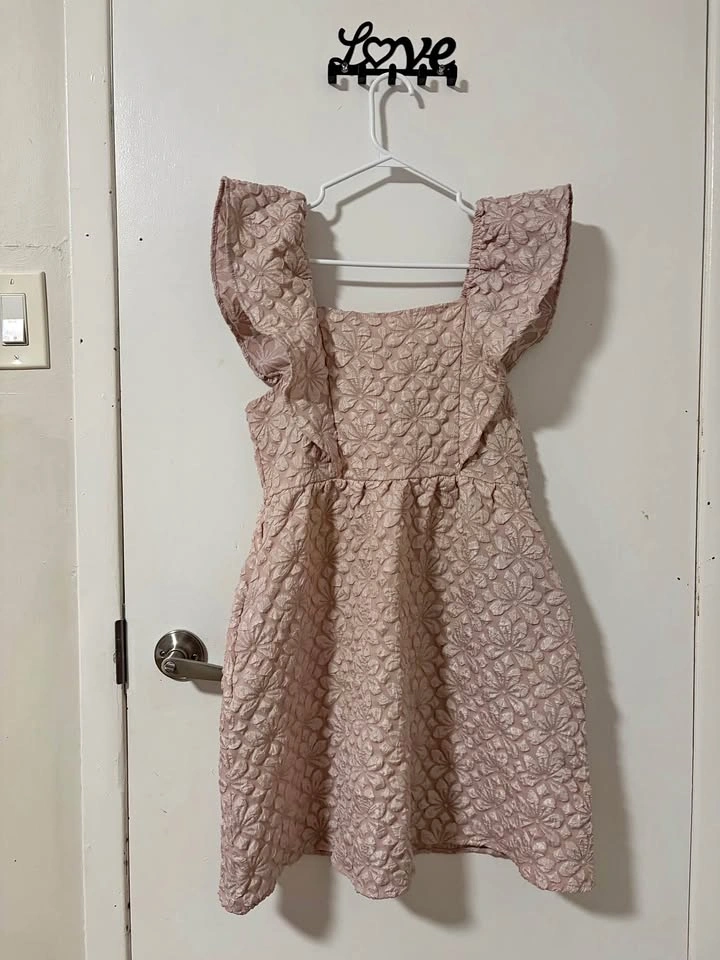 Pink Textured Floral Ruffle Sleeve Dress