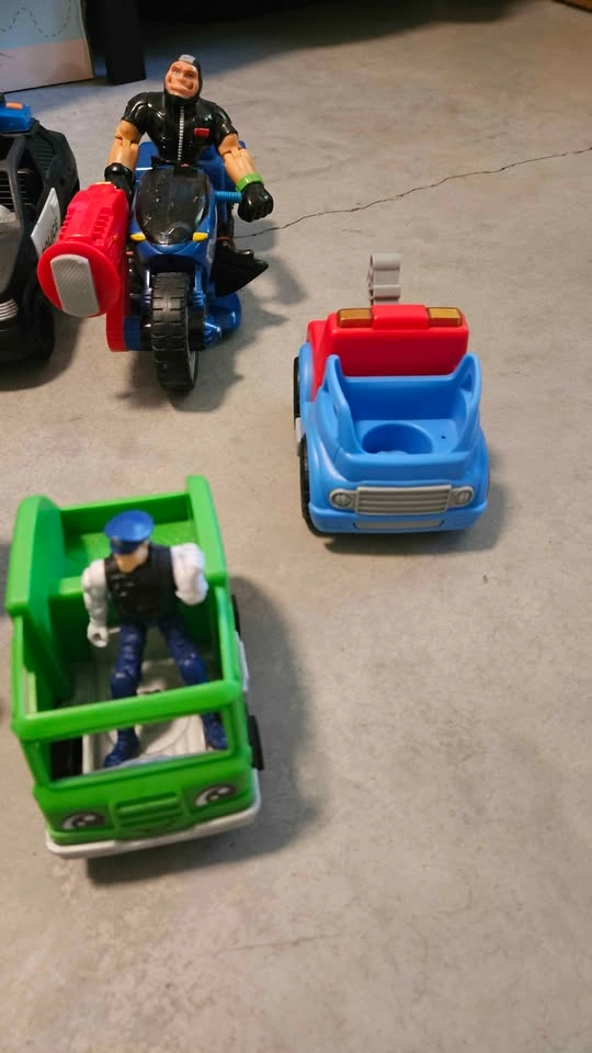 Fisher-Price Rescue Heroes and Little People Toy Vehicle Lot - photo 3