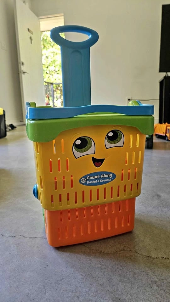 LeapFrog Count-Along Basket