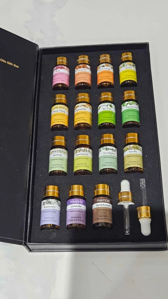 Young Living Dewdrop Essential Oil Diffuser + essential oils set - photo 5
