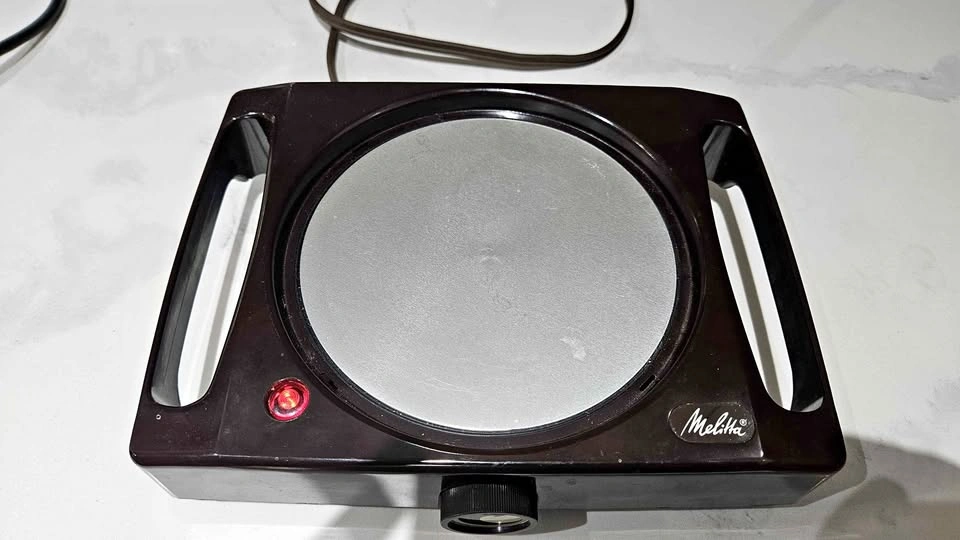 Vintage Melitta Electric Coffee Carafe Warmer