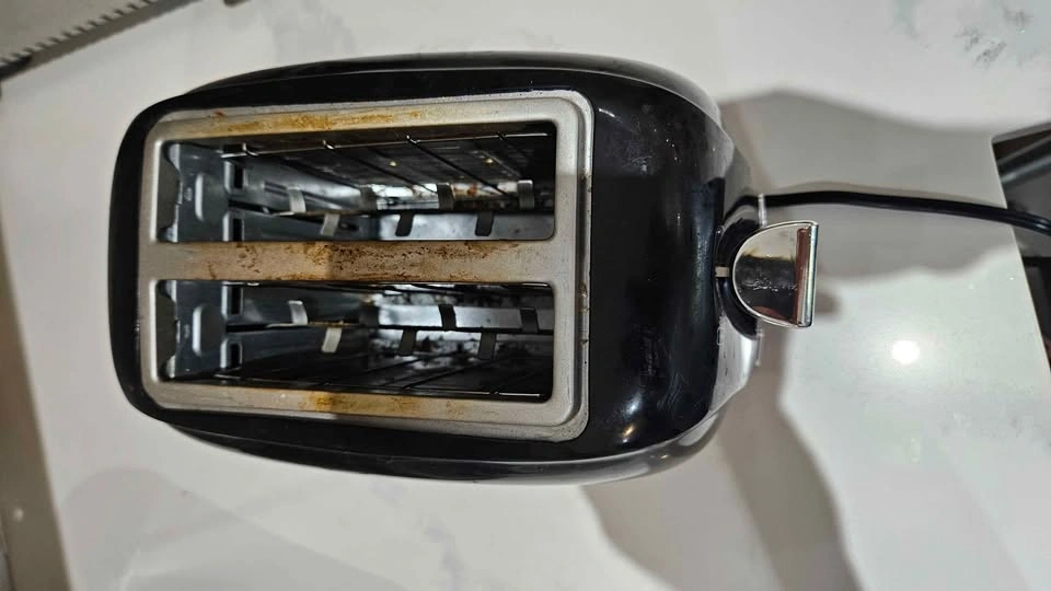 Sunbeam 2-Slice Toaster - photo 3