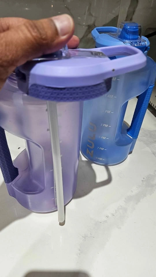 Zulu 64oz Half Gallon Water Bottles (2) - photo 2