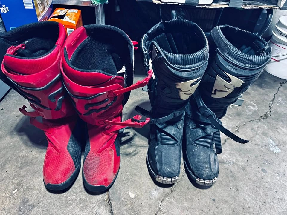 Fox Comp Boots Red/Black and Thor Blitz MX Motocross Boots