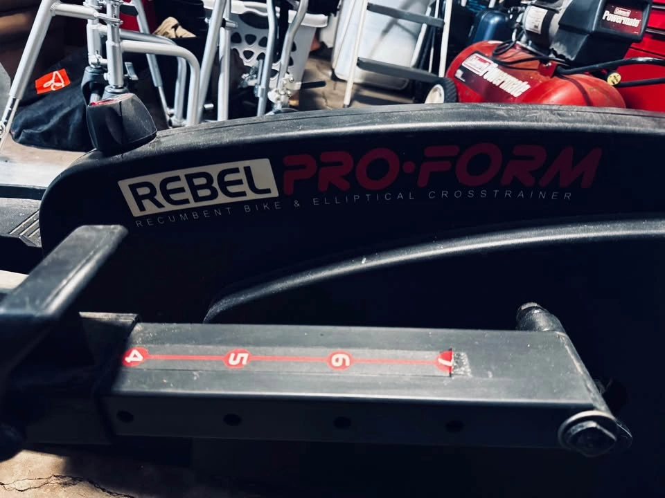 Pro-Form Rebel Recumbent Bike & Elliptical Crosstrainer - photo 3