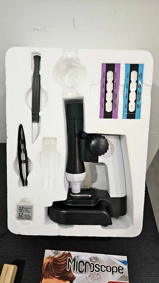 Buki France Microscope 15 Experiments