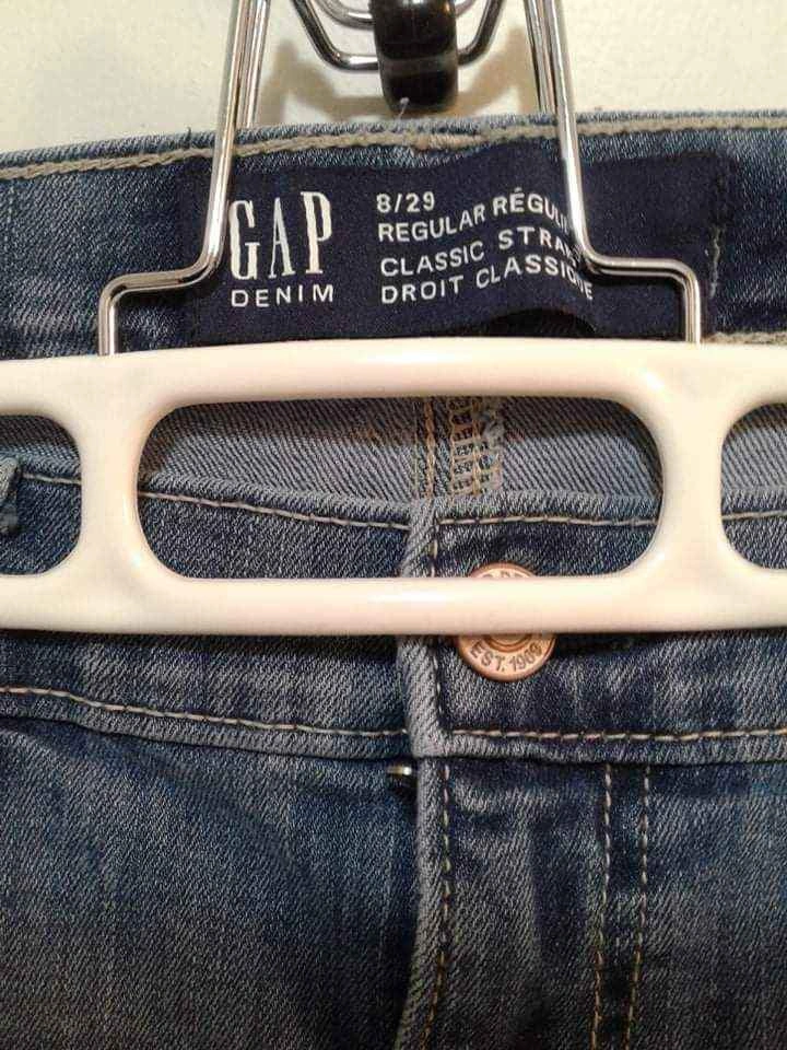 GAP denim classic straight jeans, size 8 - photo 3