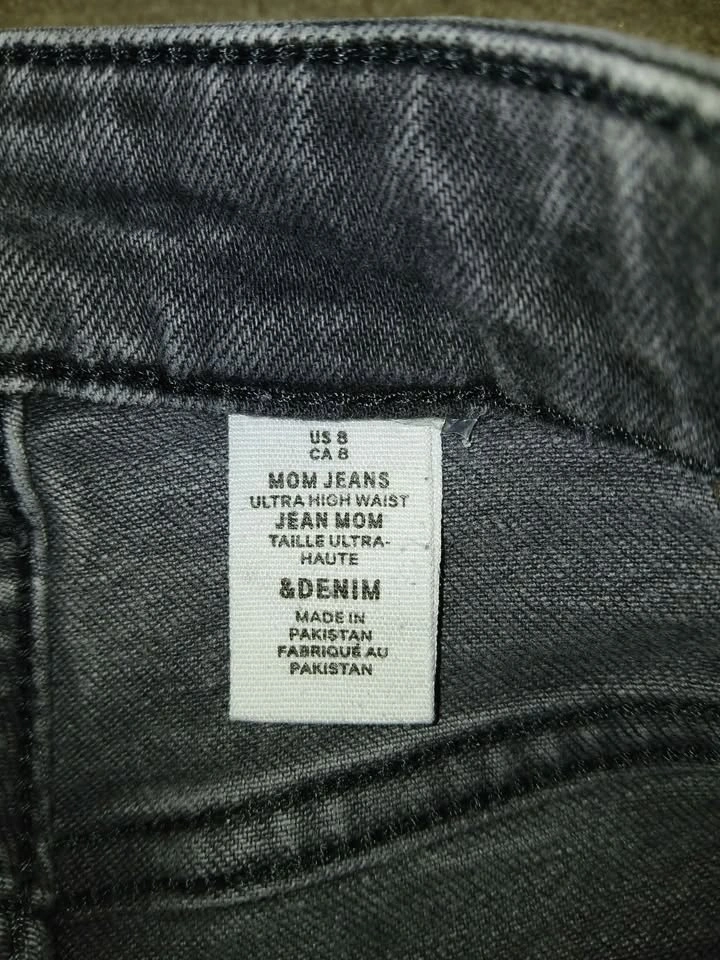 & Denim Grey Ultra High Waist Mom Jeans Size 8 - photo 4