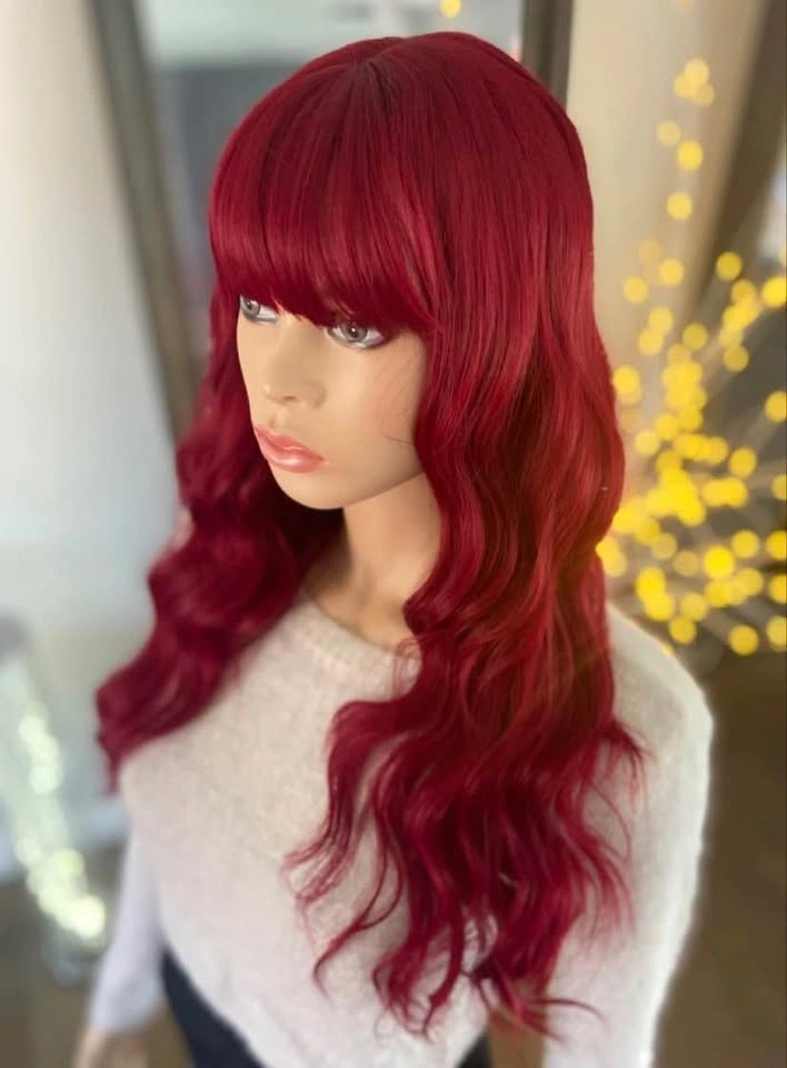 🏈 NWOT: 22” Wavy Dark Red Synthetic Cosplay Wig w/ Bangs - photo 5