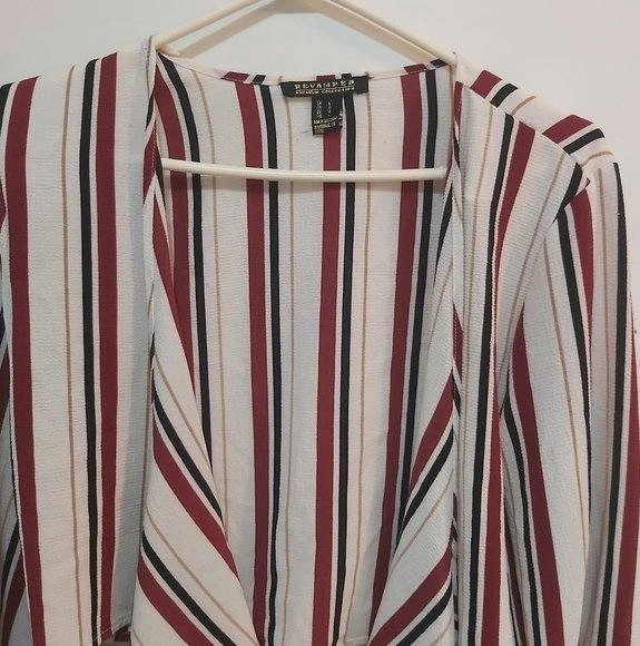 Revamped Striped Longsleeved Tied Top Size Large (L) - photo 5
