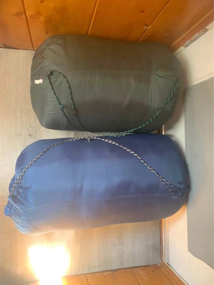 Sleeping bags blue and green