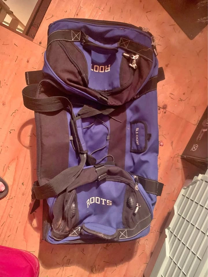 Roots travel luggage