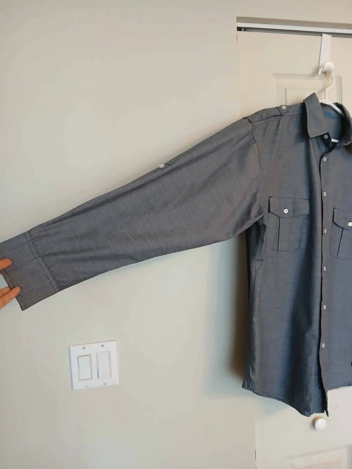 LK Haggar Navy Blue Long Sleeve Button Up Size Medium - photo 3
