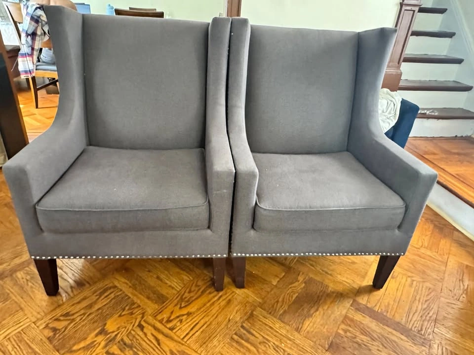 Raymour & Flanigan Welland Accent Chair Gray – 2 Available