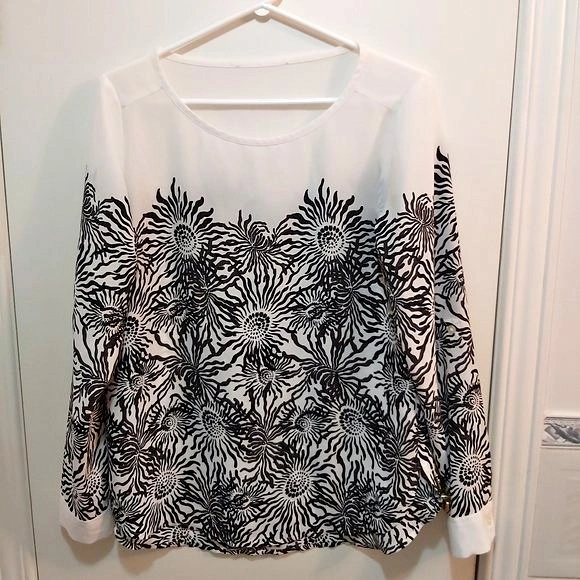 White with Black Floral Longsleeve Top Size Small (S)