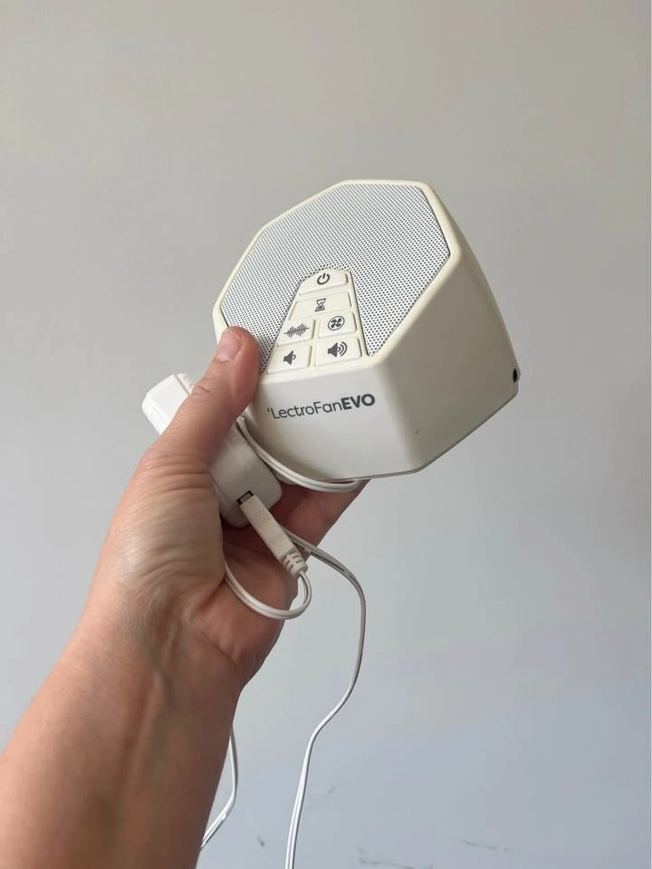 White Noise Machine Lectro fan - photo 2