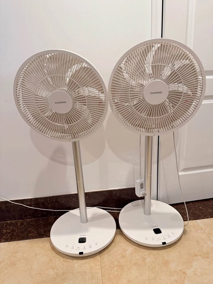 CUCKOO 360° Rotating Air Circulator / Standing Fan (2 available)