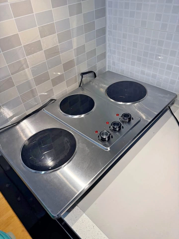 Cusimax Countertop Infrared Triple Burner Hot Plate
