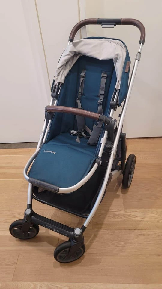 UPPAbaby Cruz V2 Stroller with Winter Footmuff and Covers - photo 5