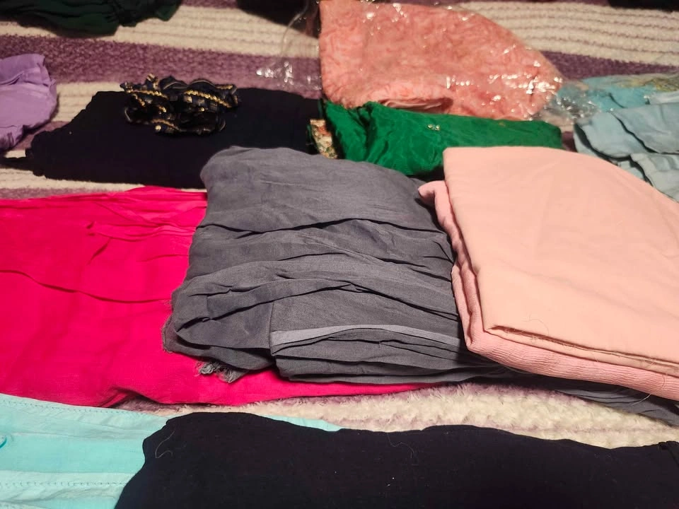 Assorted Fabric and Textile Lot - photo 2