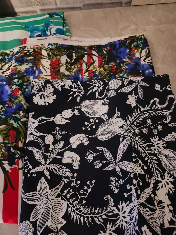 Assorted Fabric and Textile Lot - photo 4